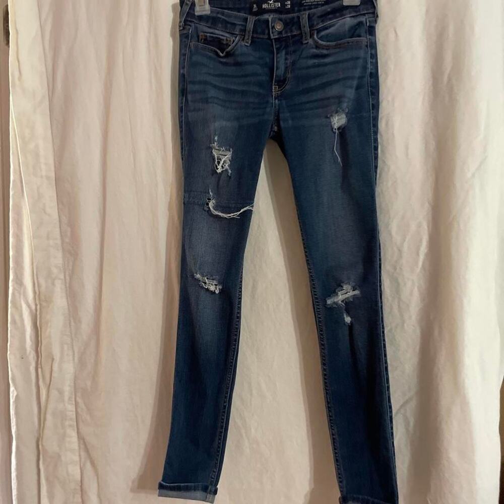 Super cute hollister low rise